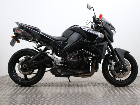 Suzuki GSX1300 B-King GSX 1300