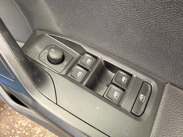 SEAT Arona ECOTSI FR SPORT DSG 15