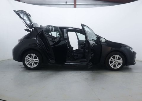 Toyota Corolla 1.8 Corolla Icon HEV CVT 5dr 58