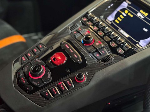 Lamborghini Aventador 6.5 V12 LP 750-4 Superveloce Coupe 2dr Petrol ISR 4WD Euro 6 (750 bhp) 61