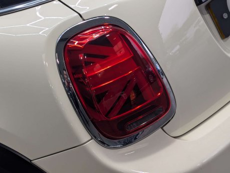 Mini Hatch 1.5 Cooper Classic 5dr 41