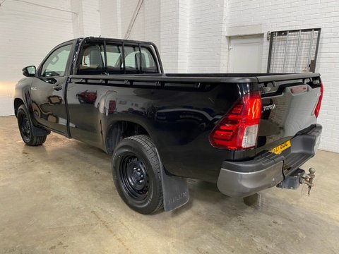 Toyota Hilux ACTIVE 4WD D-4D S/C 7