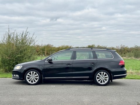 Volkswagen Passat 2.0 TDI BlueMotion Tech Executive Euro 5 (s/s) 5dr 12