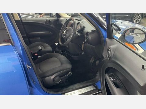 Mini Countryman 1.6 Cooper Euro 6 (s/s) 5dr 5