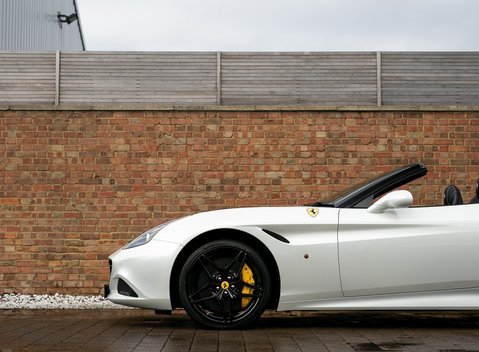 Ferrari California T 28
