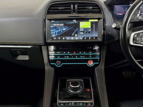 Jaguar F-Pace V6 SPORT AWD 15