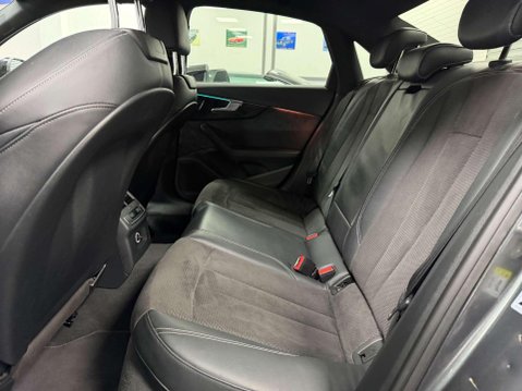 Audi A4 2.0 TDI 35 Black Edition Saloon 4dr Diesel S Tronic Euro 6 (s/s) (163 ps) 38