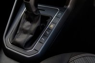 Volkswagen Taigo R-LINE TSI DSG 33
