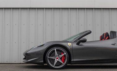 Ferrari 458 Spider 25