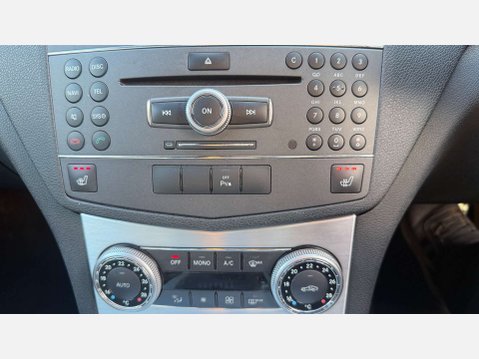 Mercedes-Benz C Class 3.0 C350 BlueEfficiency Sport CDi Auto 5dr 21