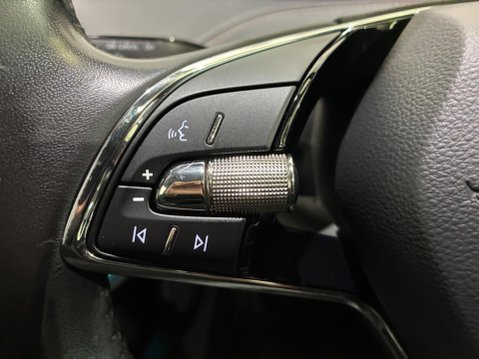 Skoda Enyaq iV 62kWh 60 Nav Suite Auto 5dr 32