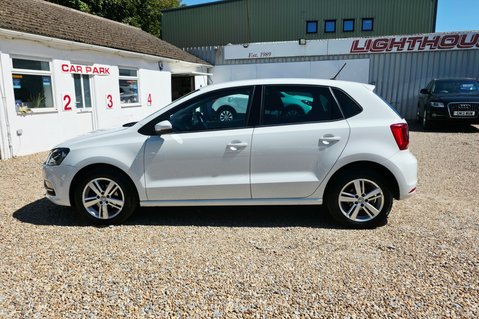 Volkswagen Polo MATCH TSI.. 11 MAIN DEALER SERVICES.. 1 PREVIOUS KEEPER.. £20 ROAD TAX..A/C 4