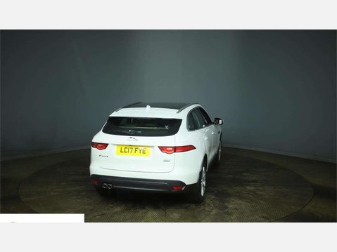 Jaguar F-Pace 2.0 D180 Portfolio AWD Euro 6 (s/s) 5dr 11