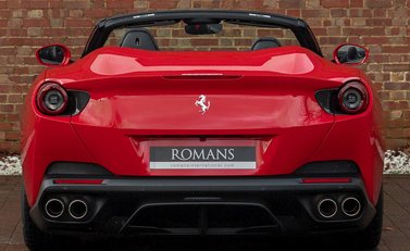 Ferrari Portofino 5