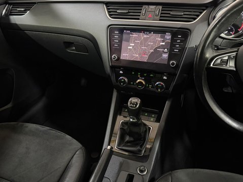 Skoda Octavia SE L 2.0 TDI 4X4 MANUAL 16