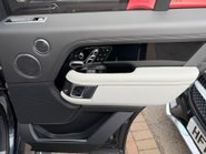 Land Rover Range Rover 5.0 P565 V8 SV Autobiography Dynamic SUV 5dr Petrol Auto 4WD Euro 6 560BHP 39