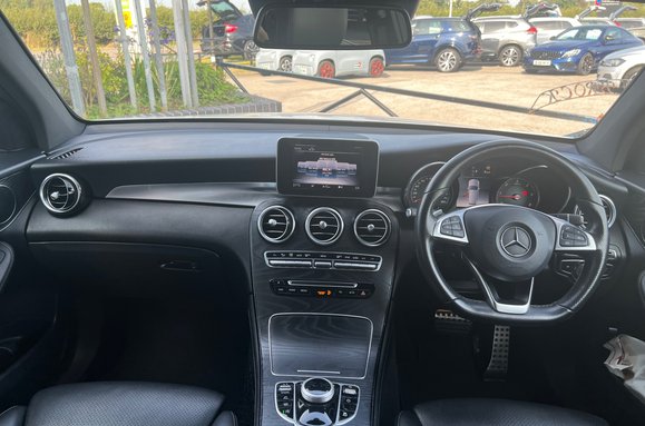 Mercedes-Benz GLC GLC 250 D 4MATIC AMG LINE AUTO 34