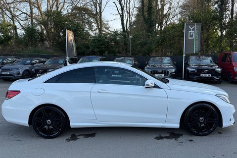 Mercedes-Benz E Class E220 BLUETEC AMG LINE -19 INCH ALLOYS -FULL SERVICE HISTORY 5