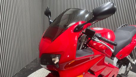 Honda VFR 2001 ONLY 13K FUEL INJECTED NON VTEC 1 OWNER NEW MOT 800CC 47