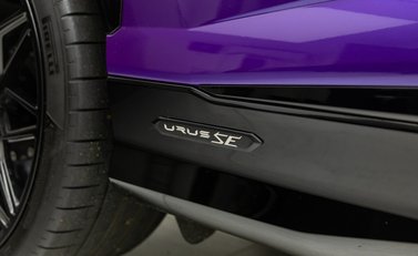 Lamborghini Urus SE 47