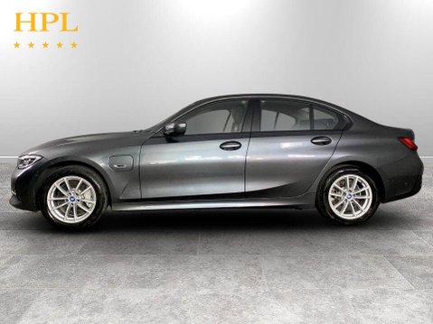 BMW 3 Series 2.0 330e 12kWh SE Pro Saloon 4dr Petrol Plug-in Hybrid Auto Euro 6 (s/s) (2 4