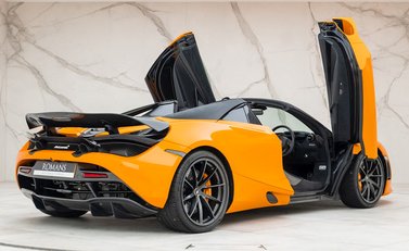McLaren 720S Spider Performance 12