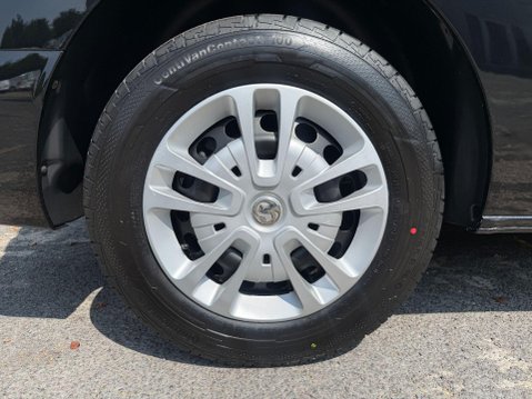 Vauxhall Vivaro L1H1 F2700 SPORTIVE S/S 12