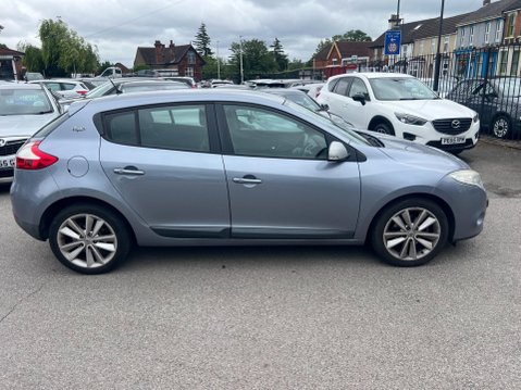 Renault Megane 1.6 16V I-Music Euro 5 5dr 7