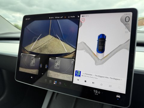 Tesla Model 3 (Dual Motor) Performance Saloon 4dr Electric Auto 4WDE (Performance Upgrade 43