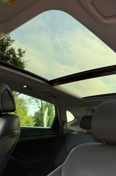 Hyundai TUCSON CRDI PREMIUM SE - 2 OWNERS - 10 HYUNDAI SERVICES  
