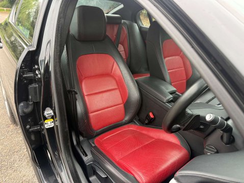 Jaguar XE 2.0 XE R-Sport D AWD Auto 4WD 4dr 22