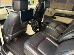Land Rover Range Rover 4.4 Range Rover Autobiography SDV8 Auto 4WD 5dr 30