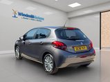 Peugeot 208 1.2 PureTech Signature Euro 6 (s/s) 5dr 6