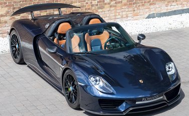 Porsche 918 Spyder Weissach 8