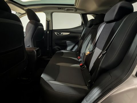 Nissan Qashqai N-CONNECTA DIG-T 18