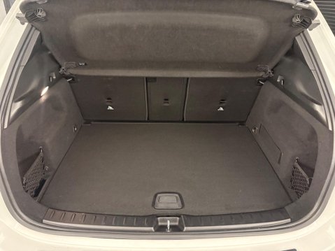 Mercedes-Benz GLA 2.0 GLA35 AMG (Premium) 8G-DCT 4MATIC Euro 6 (s/s) 5dr 36