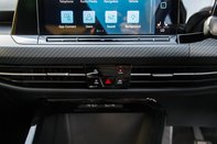 Volkswagen Golf R-LINE TSI 36