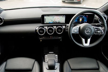 Mercedes-Benz A Class A 200 SPORT EXECUTIVE