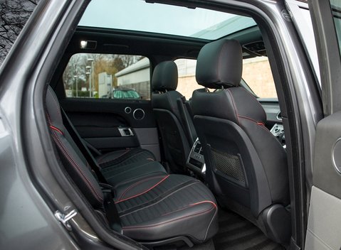 Land Rover Range Rover Sport 3.0 SDV6 URBAN 14