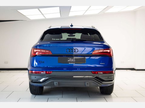 Audi Q5 2.0 Q5 Black Edition 40TDI MHEV Quattro Semi-Auto 4WD 5dr 11