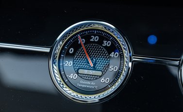 Bentley Continental GTC W12 First Edition 28