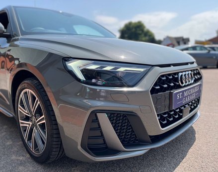 Audi A1 1.0 A1 Sportback 25 TFSI S Line 5dr 70