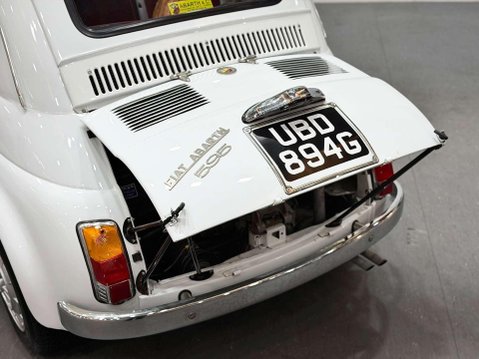 Fiat 500 595 ABARTH 22