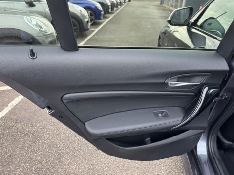BMW 1 Series 1.5 118i GPF M Sport Shadow Edition Hatchback 5dr Petrol Manual Euro 6 (s/s 35