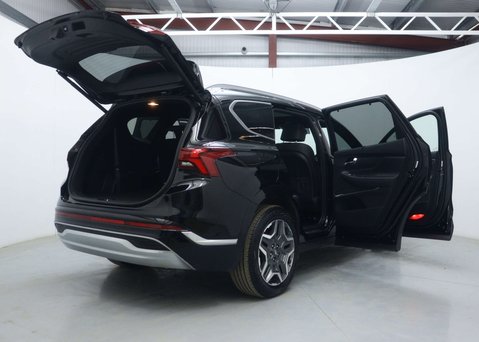 Hyundai SANTA FE 1.6 T-GDi 13.8kWh Ultimate SUV 5dr Petrol Plug-in Hybrid Auto 4WD Euro 6 (s 65
