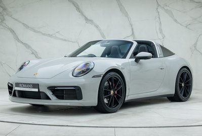 Porsche 911 Targa 4S (992)