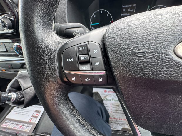 Ford Transit Custom SWB L1H1 [SOLD MM] Low Roof Limited 280 Air Con Nav Sensors EURO 6 17
