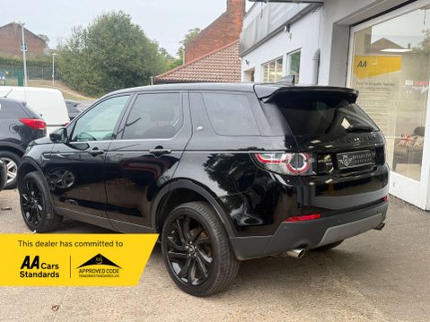 Land Rover Discovery Sport 2.0 Discovery Sport Black HSE TD4 Auto 4WD 5dr 5