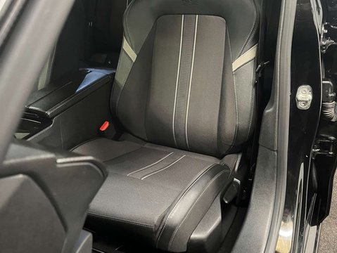 Vauxhall Astra 1.5 Astra GS Turbo D Auto 5dr 42