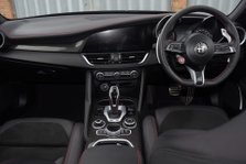 Alfa Romeo Giulia V6 BITURBO QUADRIFOGLIO 7